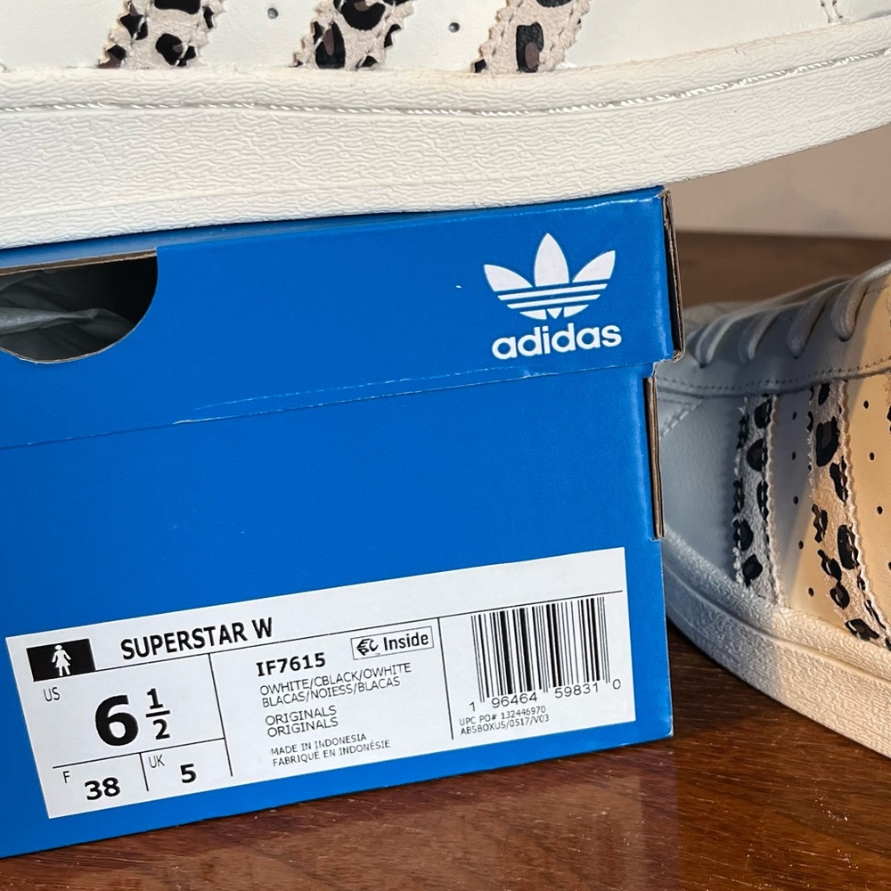 ADIDAS Women's Superstar Leopard Stripe Shoes - Picture 9 of 11